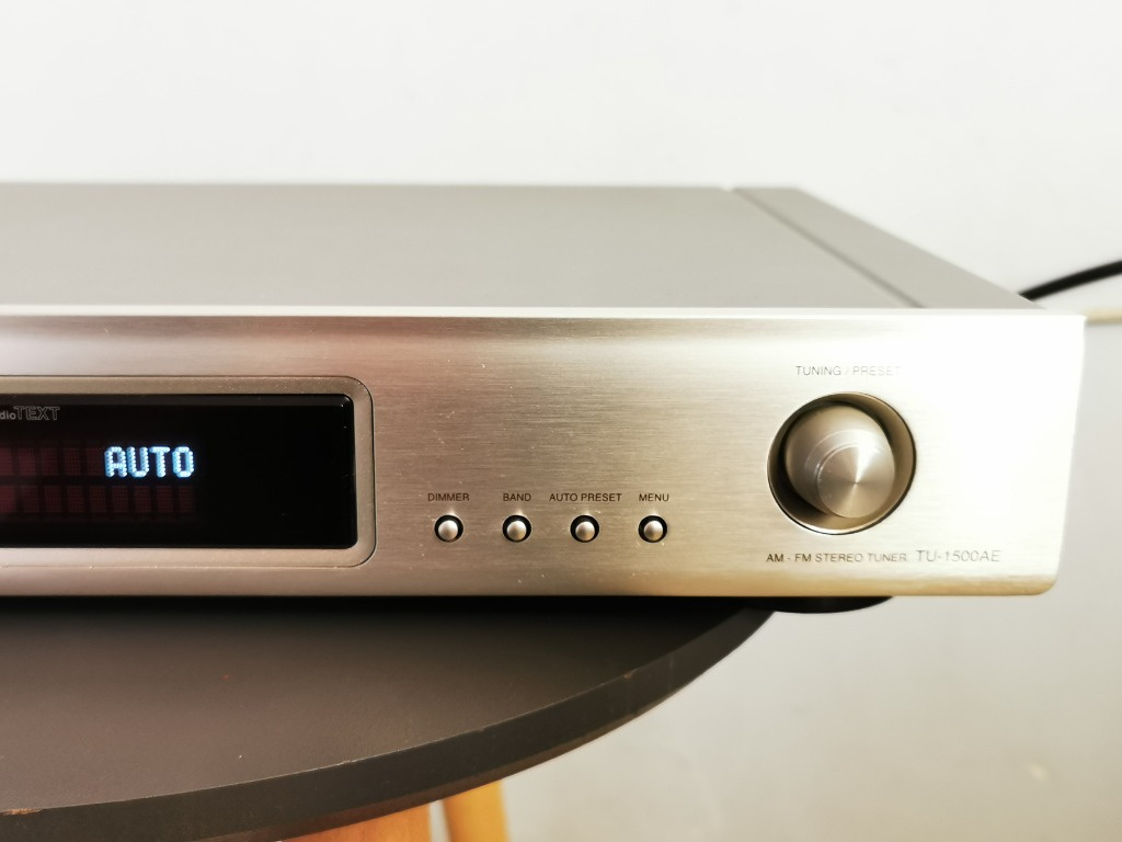 DENON TU-1500AE-špičkový tuner poslední terestrické generace - 4
