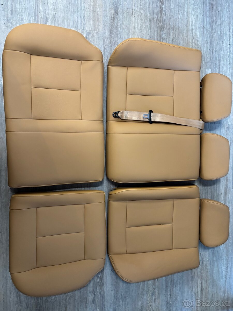 Škoda Octavia 1, Laurin a Klement - 4