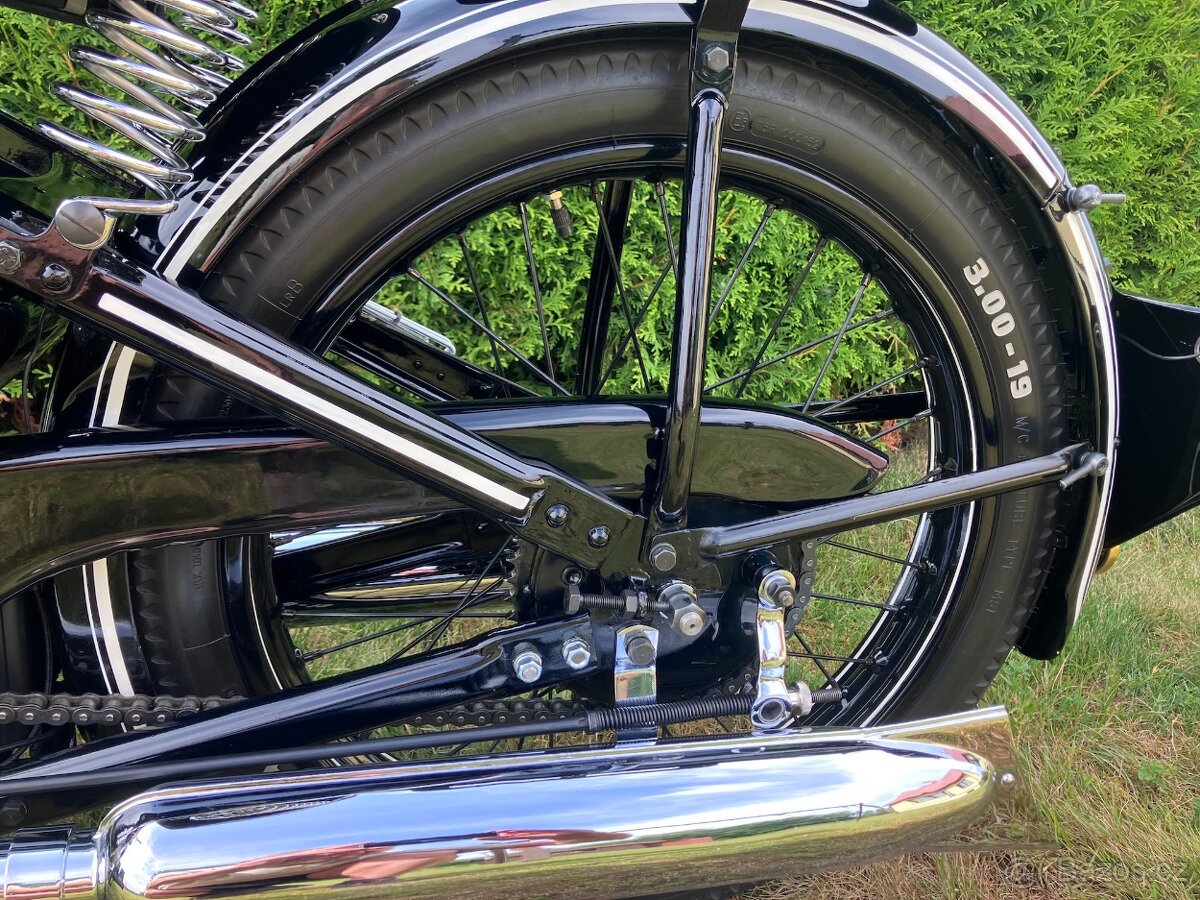ČZ 250 SPORT předválečná - 4