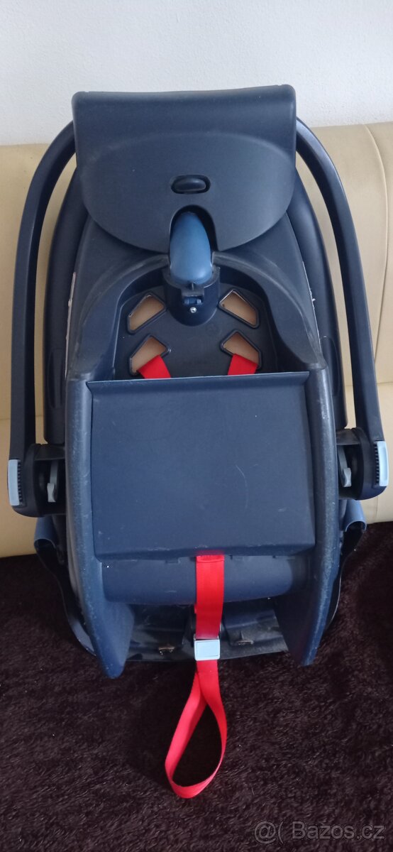 Prodám autosedačku vajičko - 4