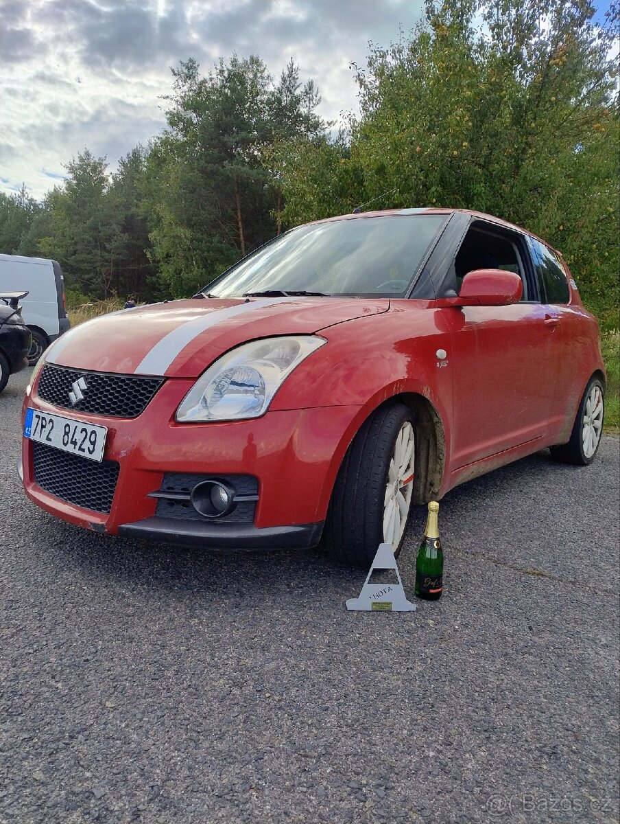 Suzuki Swift Sport - 4