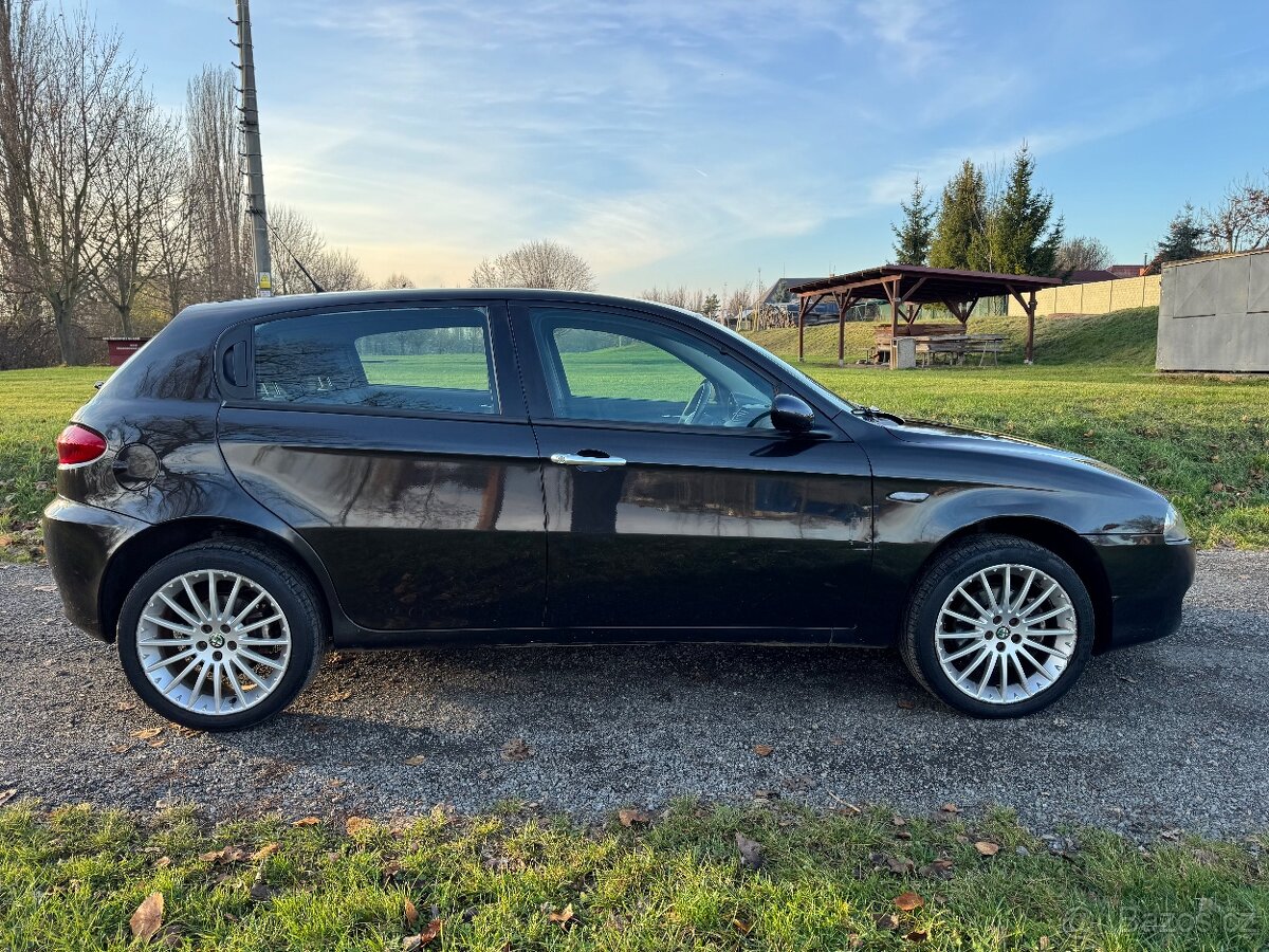 Alfa Romeo 147, 1.6 16V Twinspark 77Kw - 4