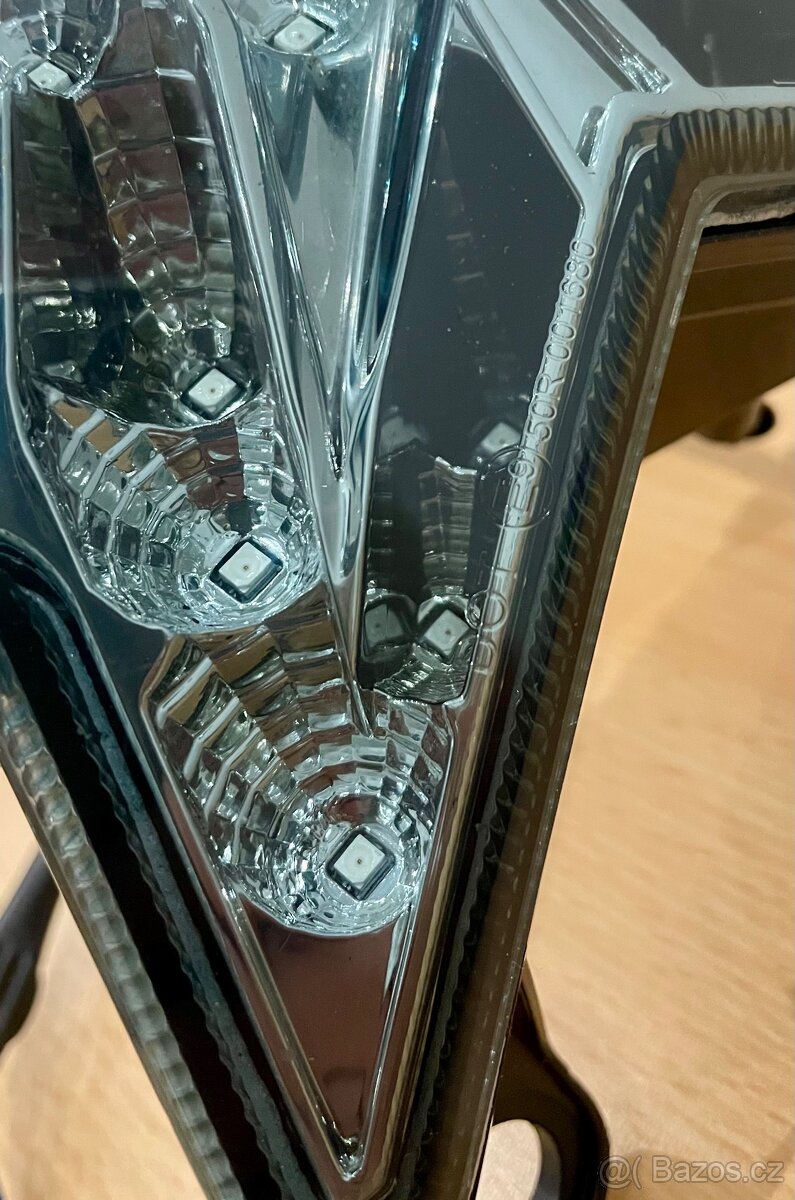 Světlo Kawasaki Z800 - 4