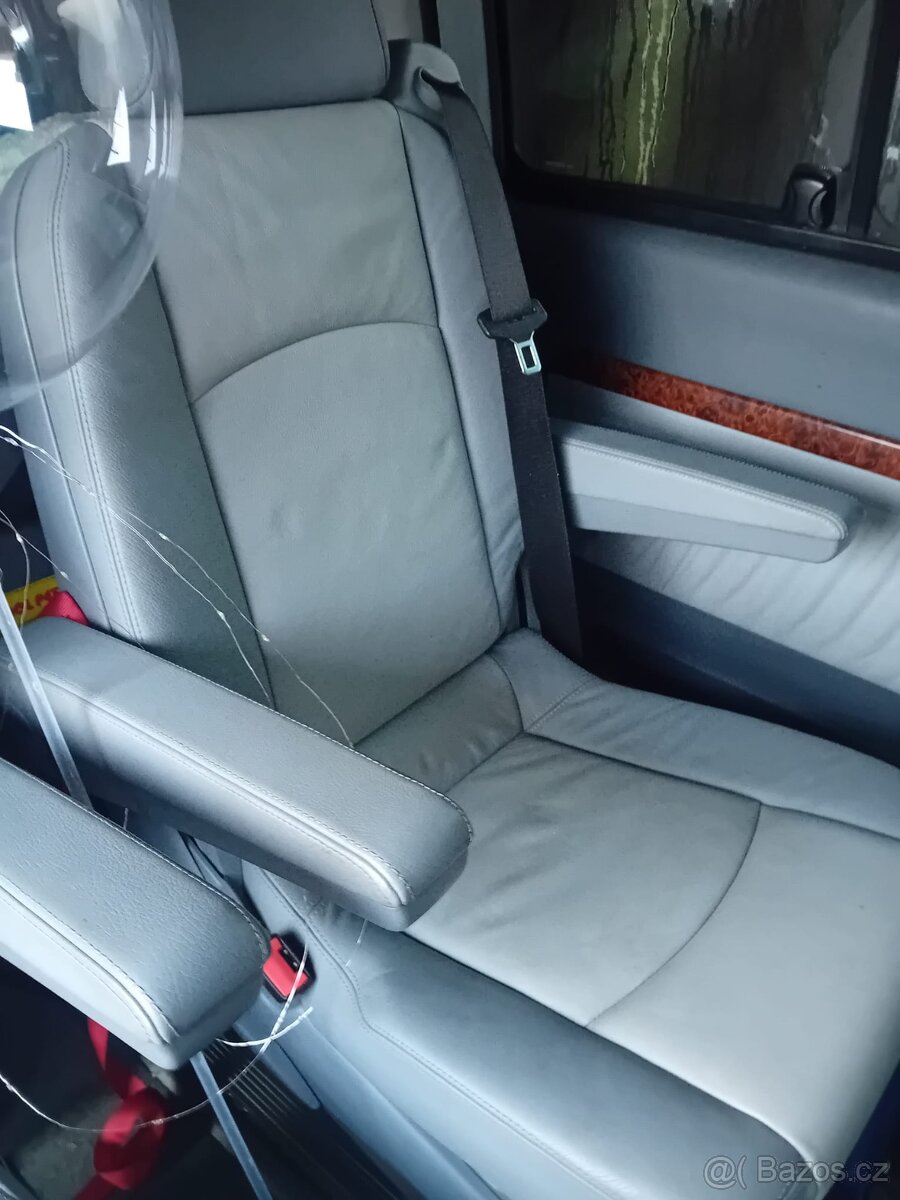Sedačky kapitan.křesla zadni řada sedaček Viano - 4