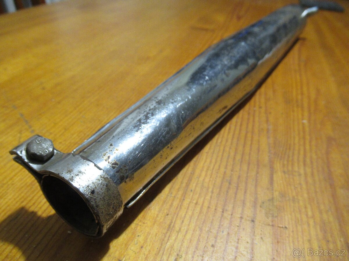 Výfuk na S-11 původní stav. - 4