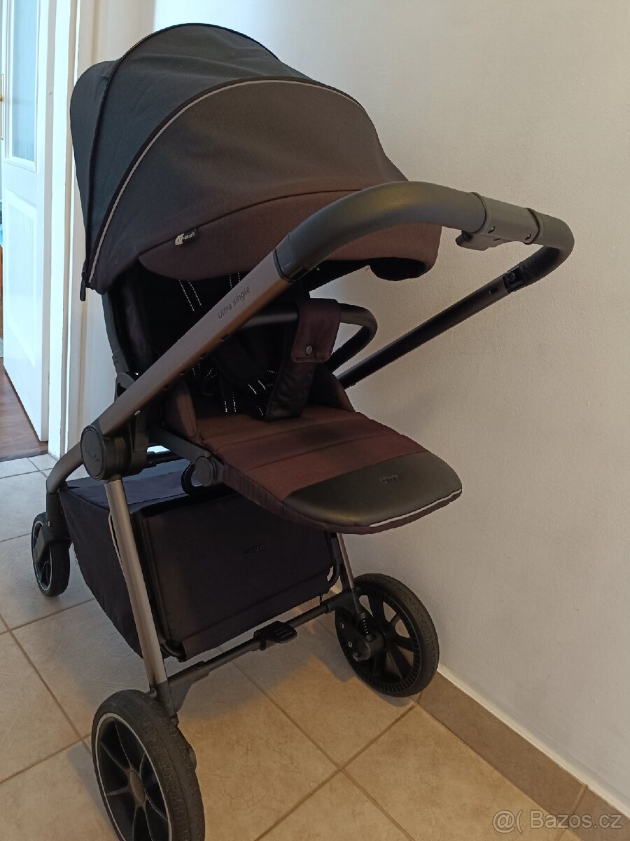 Kočárek Carrello Ultra - 4