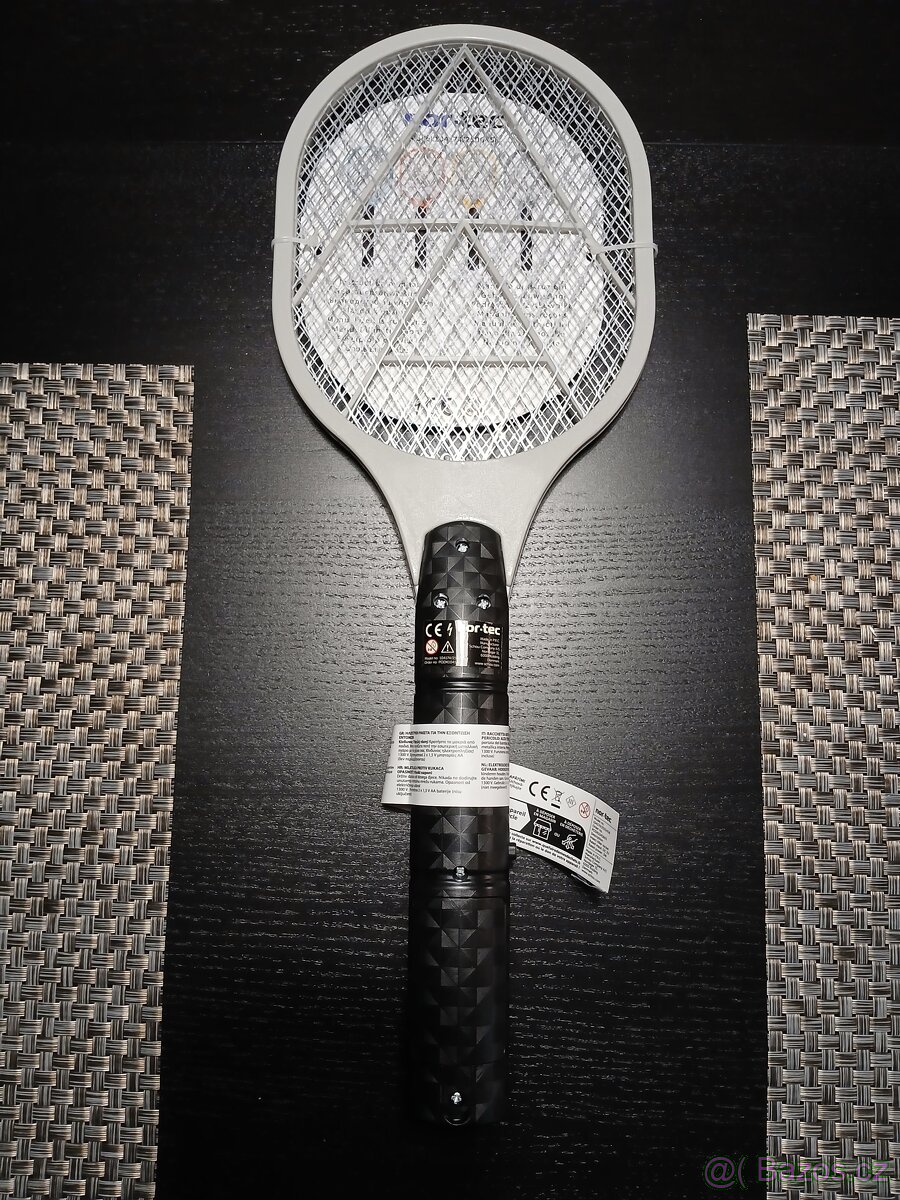 Plácačka na mouchy elektrická - 4