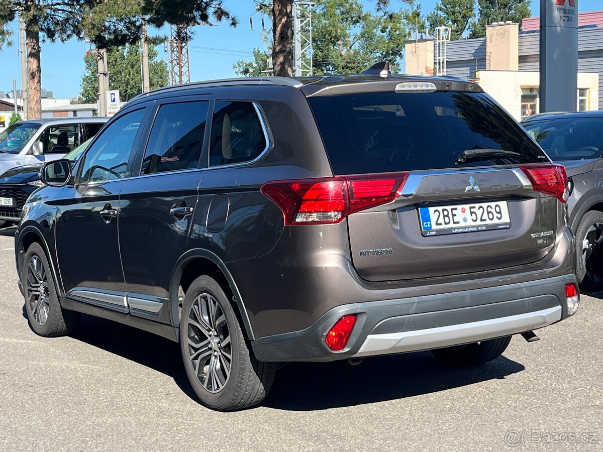 Mitsubishi Outlander 2,2 DI-D Intense+ AT - 4