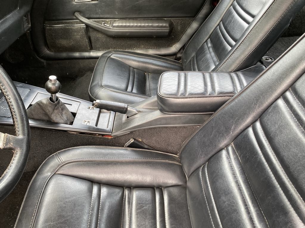 Chevrolet corvette c3 - 4