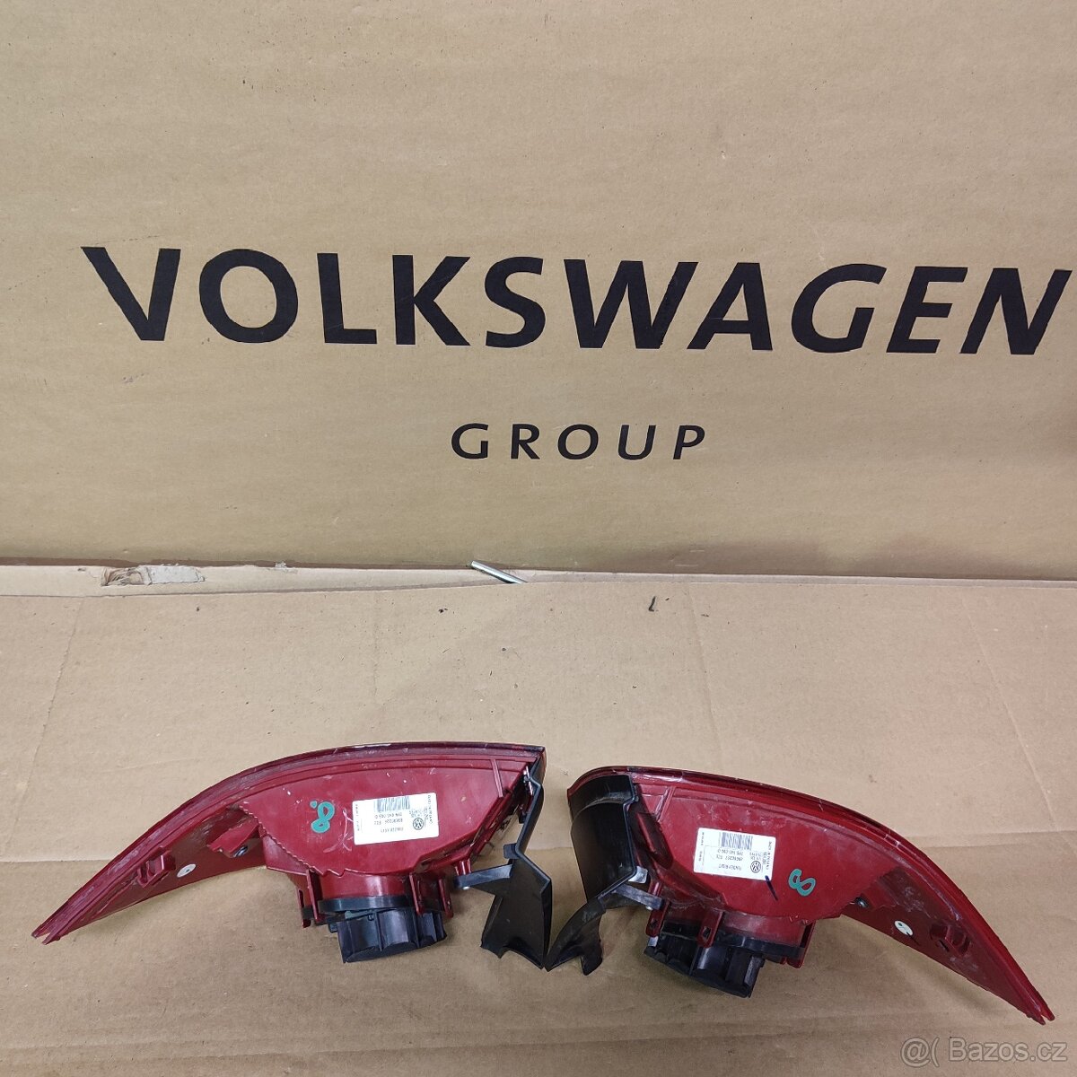 VW Touareg 7P zadní světla - 4