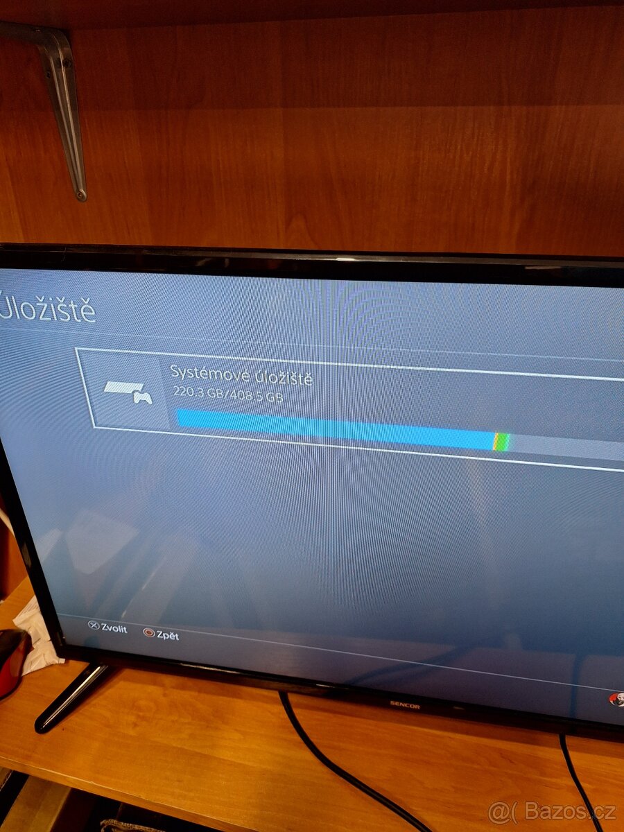 PlayStation 4 500GB (1116A) , 2x ovl.,dok.stanice - 4