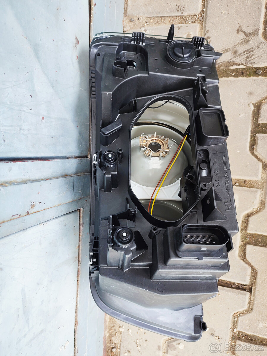 VW Transporter T5 03-09 LP a PP světlo. - 4