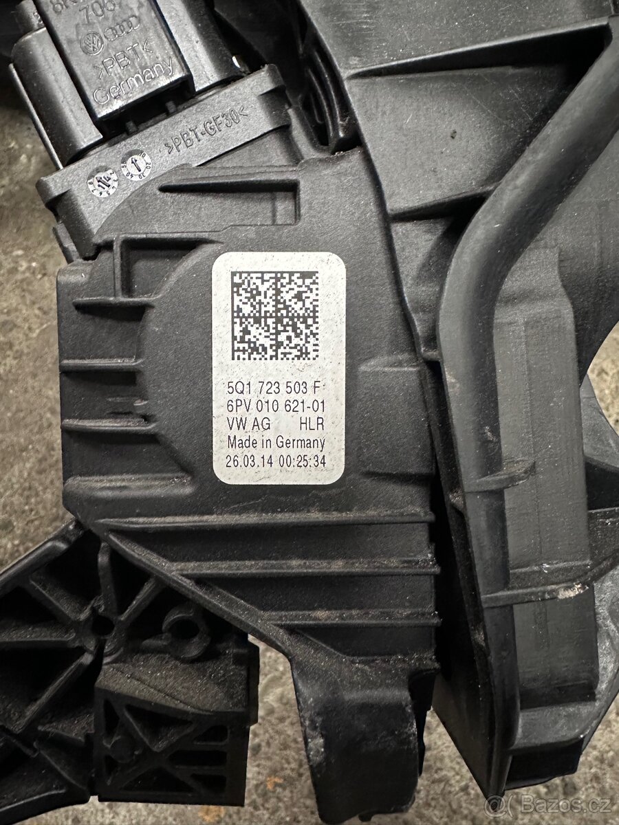 Pedály VW Golf 7 - 4