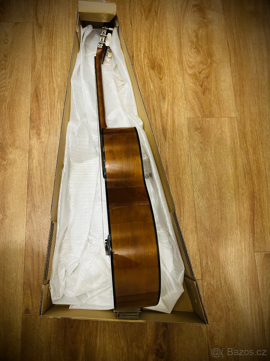 Yamaha C40 klasická kytara - 4