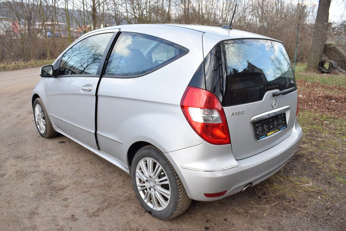 Mercedes-Benz A180 AUTOMAT,PO SERVISU - 4