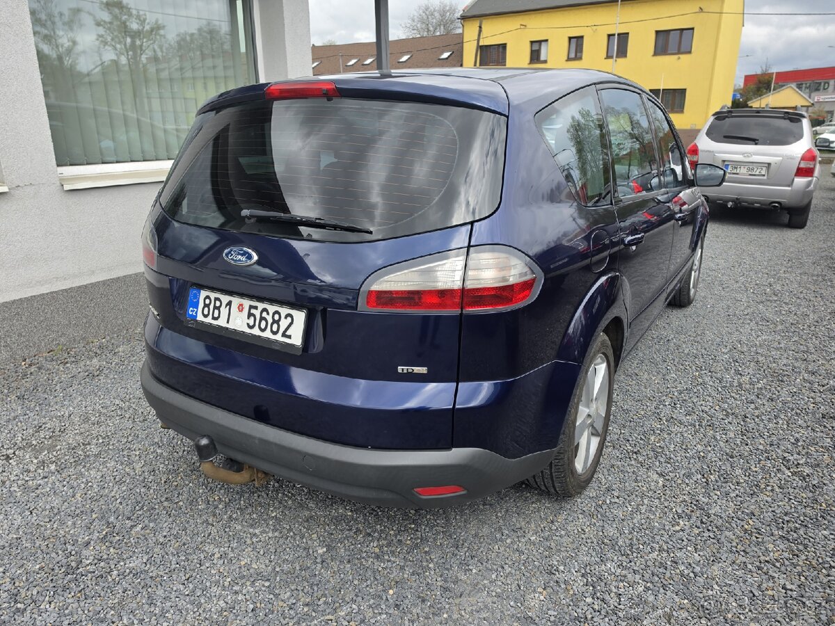 Ford S-MAX
1.8 TDCi TZ - 4