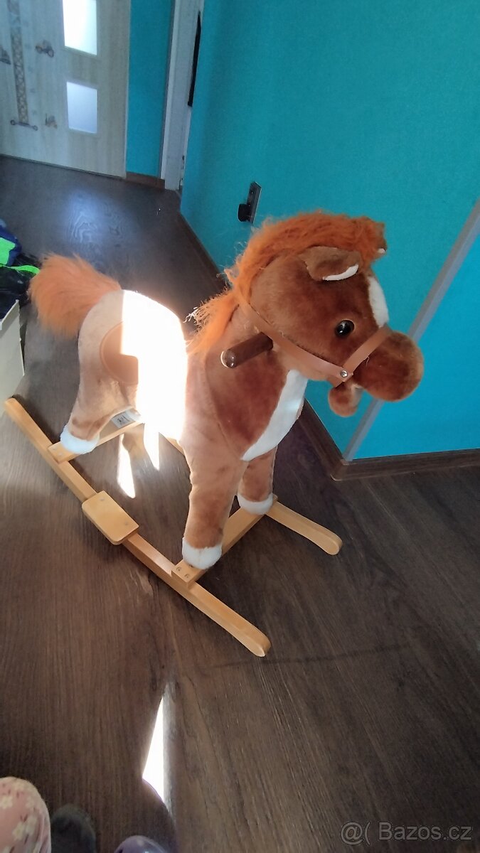 Houpací kůň - 4
