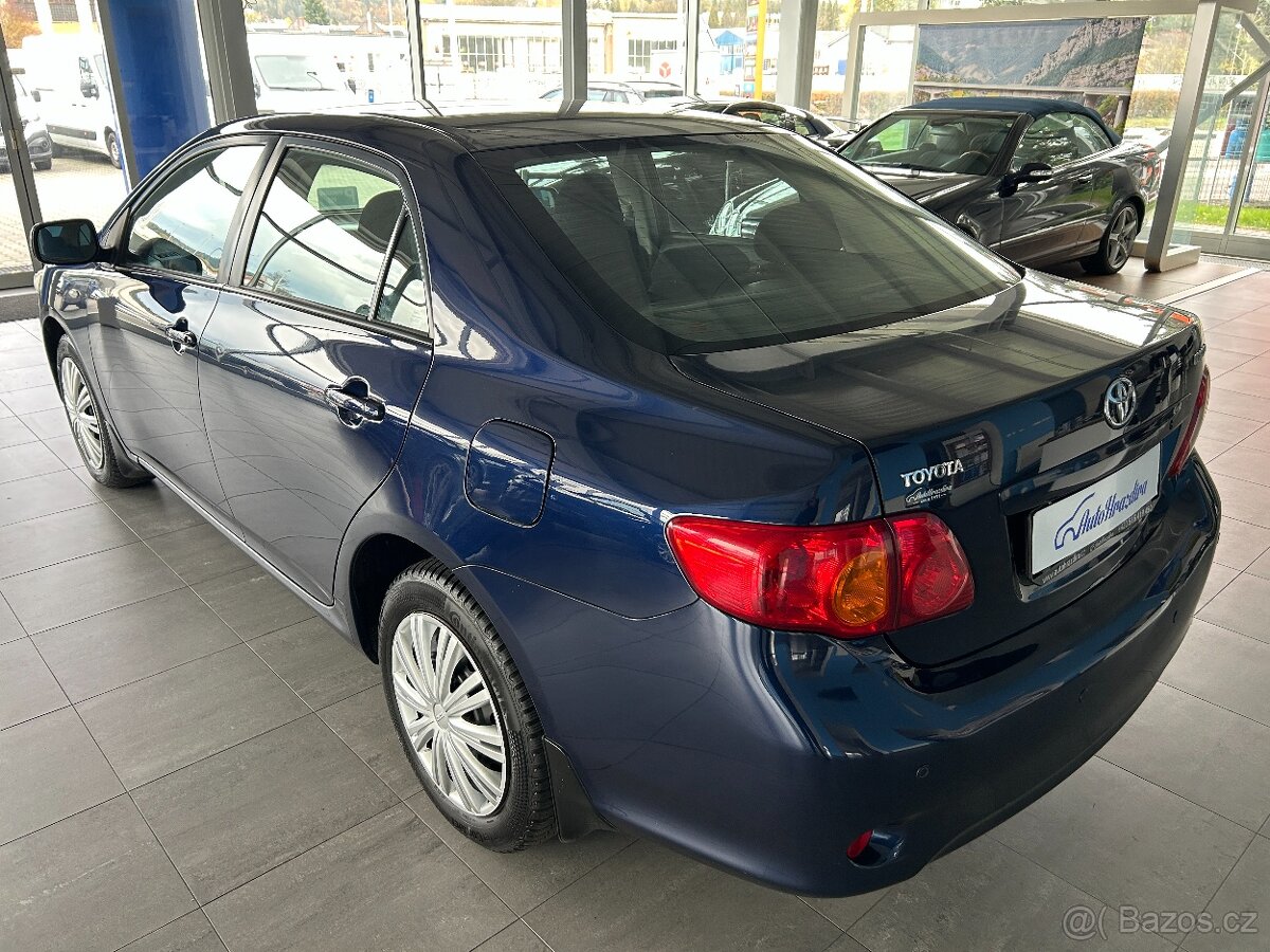 Toyota Corolla 1.6i 91kW,KLIMATIZACE,VYHŘ.SEDADLA - 4