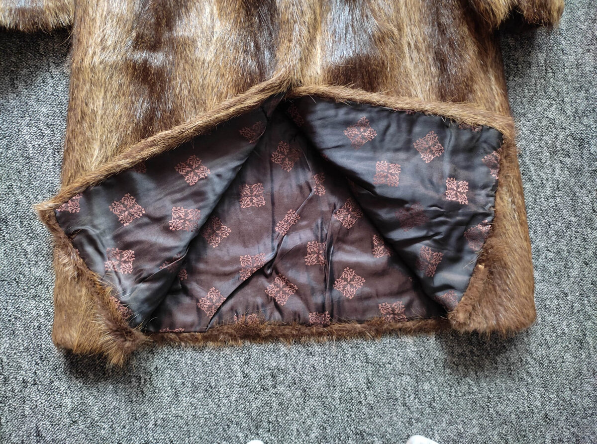 Dámský kožich z nutrie - 4