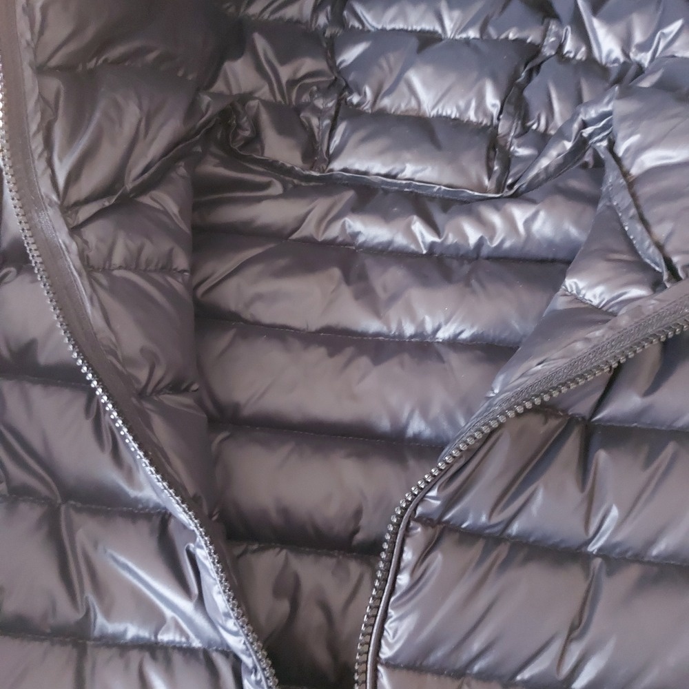 Lehká prošívaná bunda Armani - 4