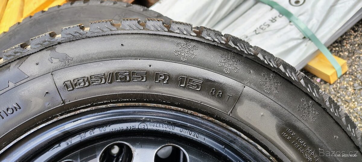 Pneu 185/65 R15 + plechové disky DACIA 4x100 - 4