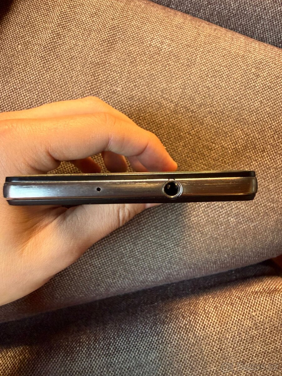 Huawei P8 lite - Top stav - 4