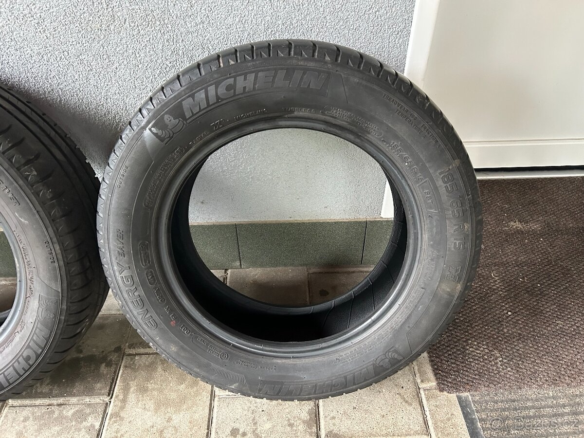 Prodám gumy 185/65/15 - 4