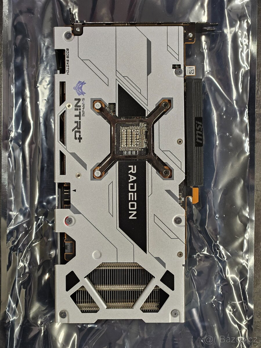 AMD Radeon RX 6600 XT - 4