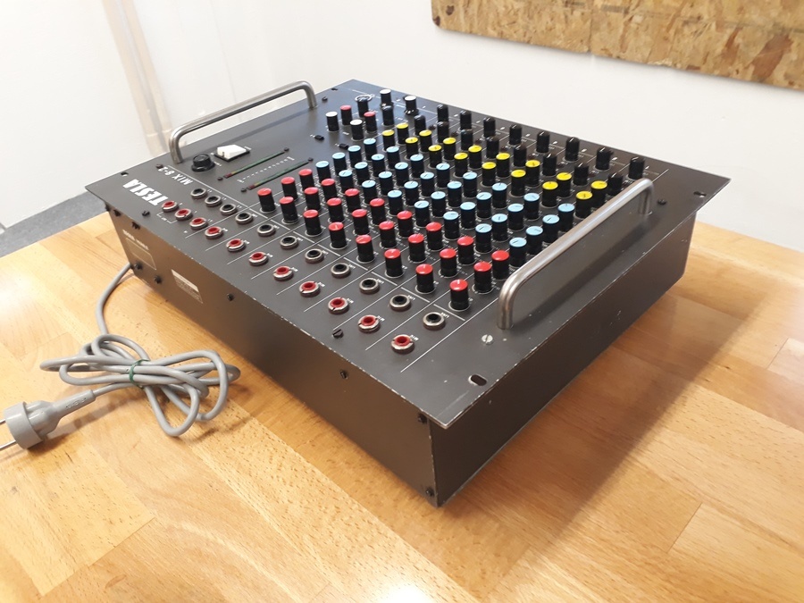 TESLA MIX 8-2 Vymením - 4