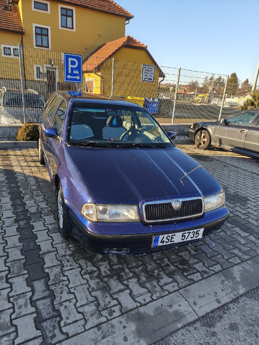 Škoda Octavia 1 - 4