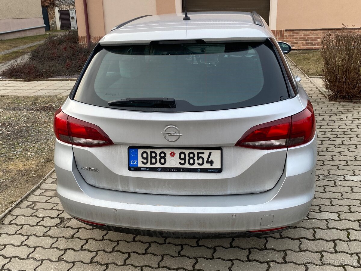 Opel Astra - 4