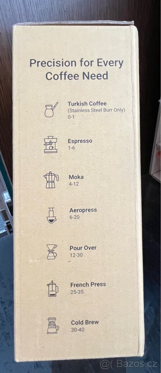 Manuální mlýnek na kávu - 4