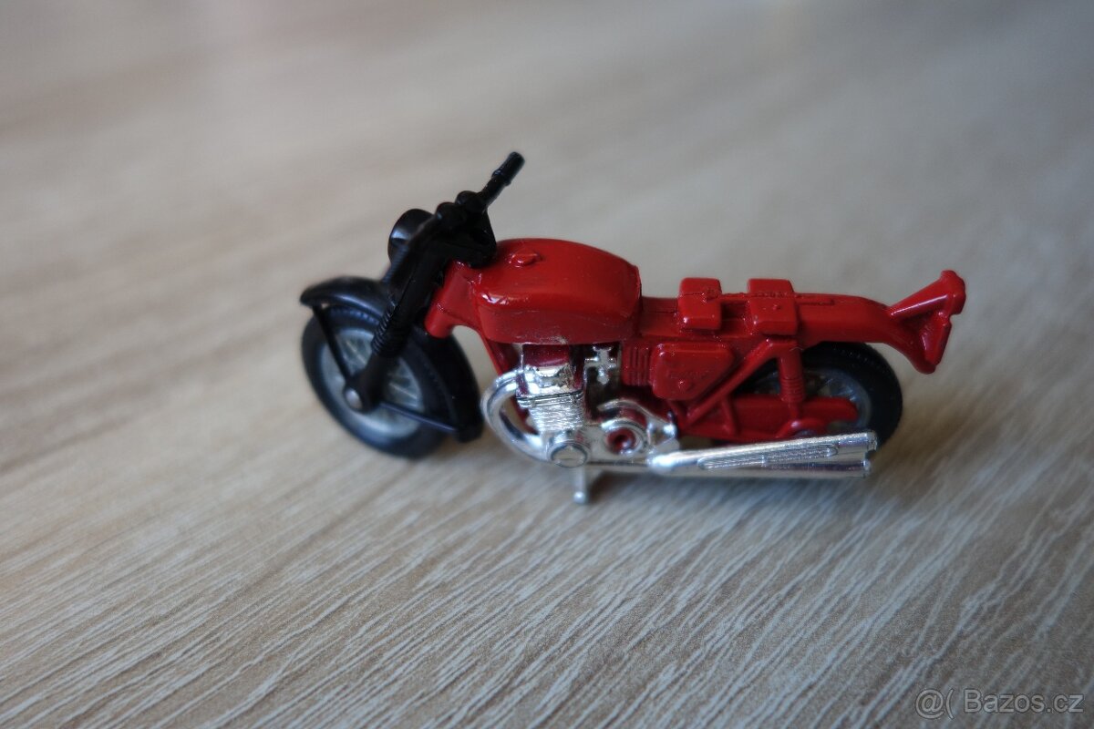 Matchbox No. 18 Hondarora - 4