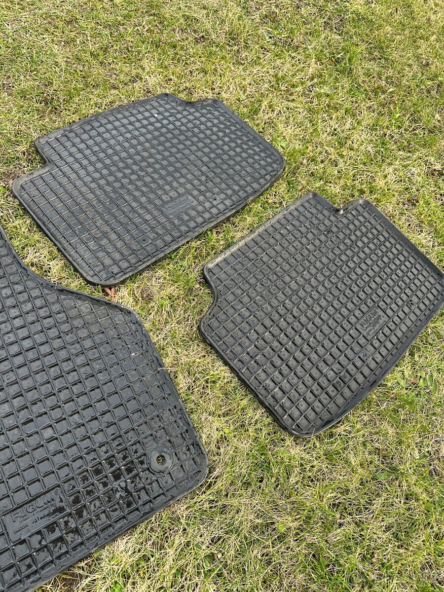 Gumové koberce Rigum Škoda Octavia III - 4