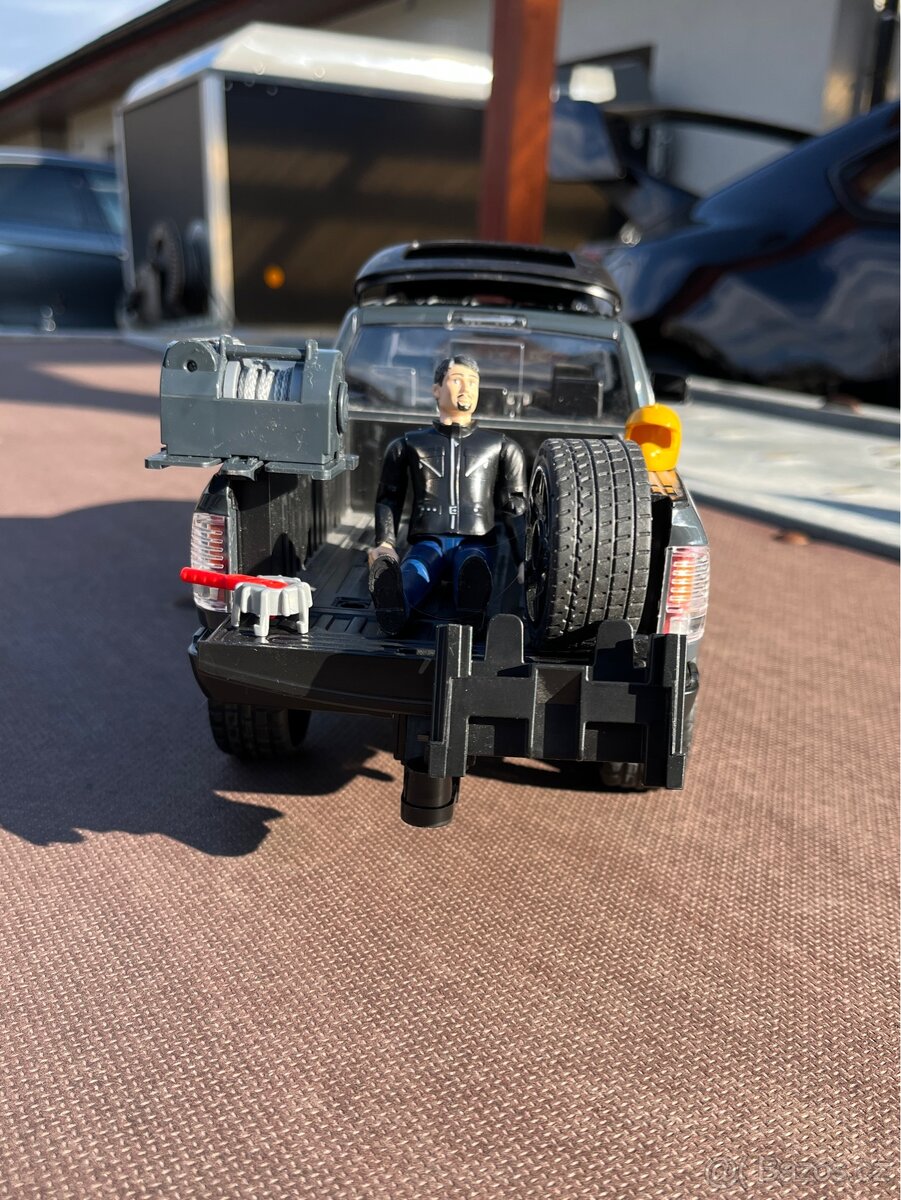 Dodge RAM + přívěs + závoďák - 4