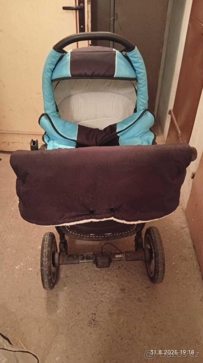 Dětský kočárek - 4