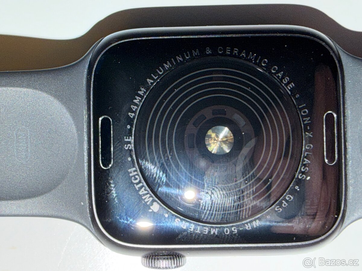 Apple watch SE Space Gray 44mm - 4