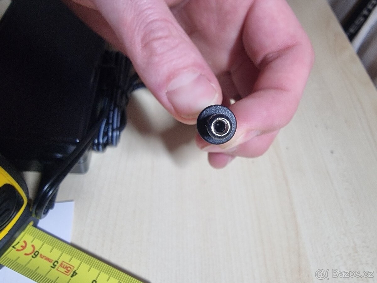 Adapter 90w - 4