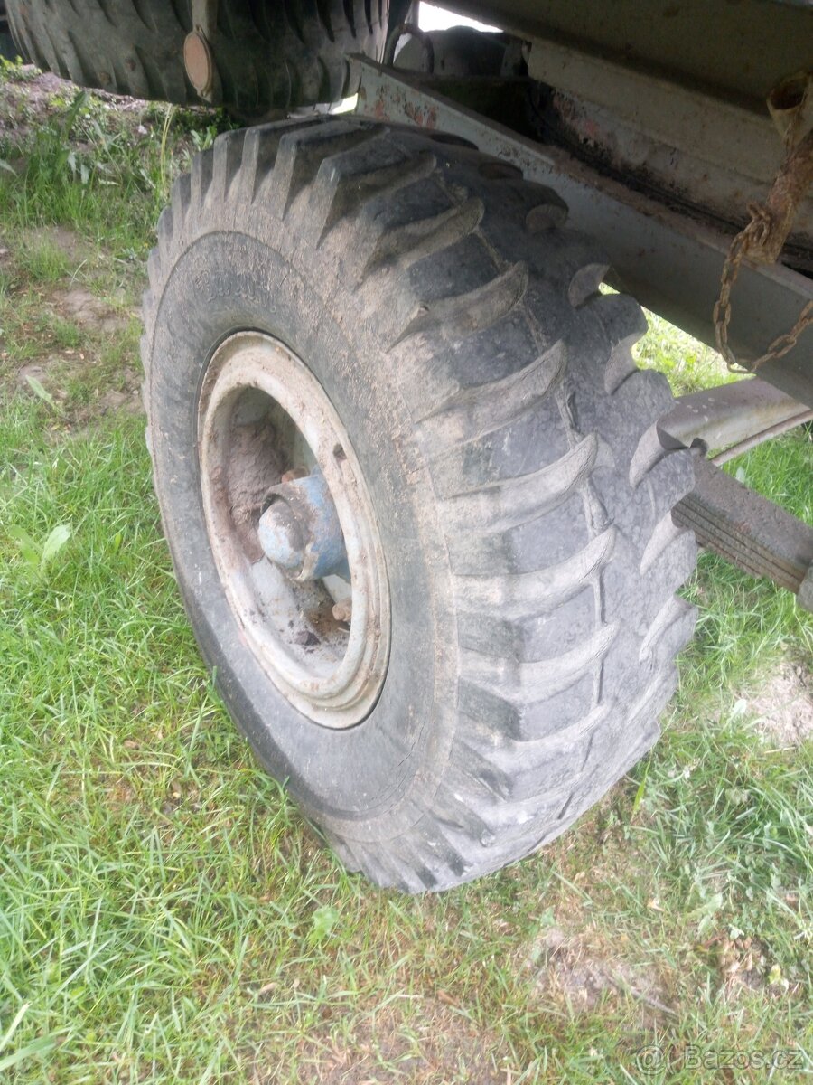 Vlečka za traktor - 4