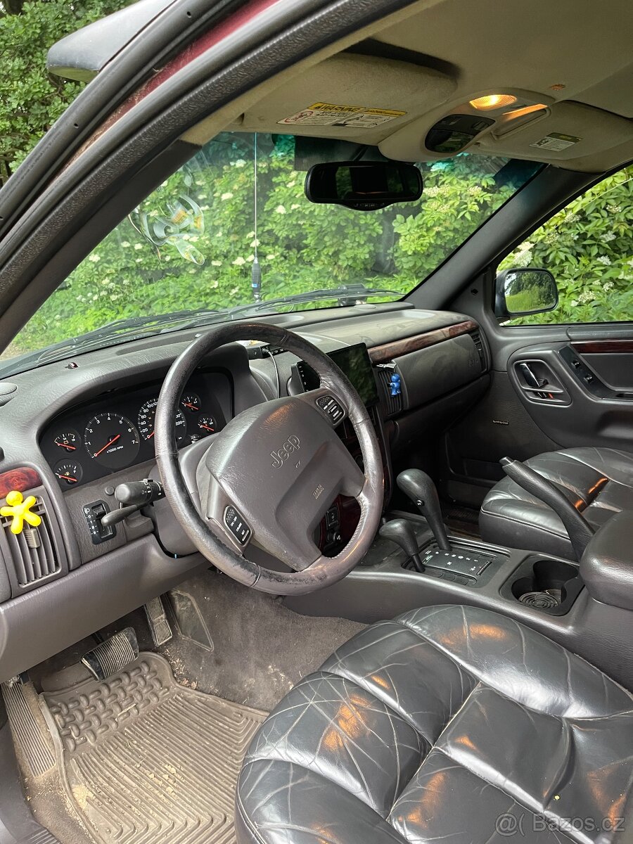 Jeep grand chereoke wj 4.7 v8