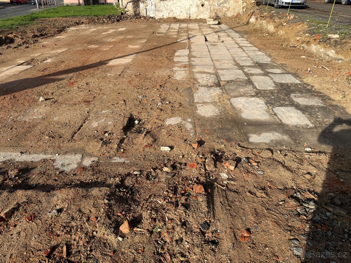 Staré žulové desky - minimální odběr od 15 m2 - 4