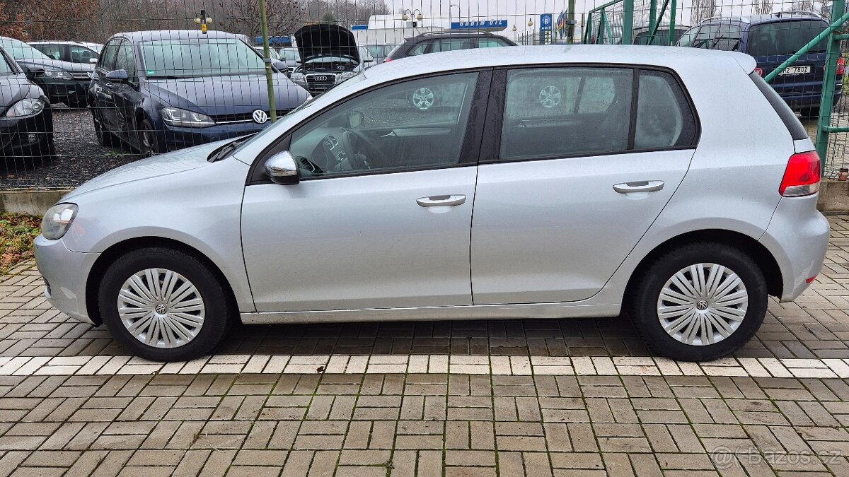 Volkswagen Golf VI 2,0 TDI - 4