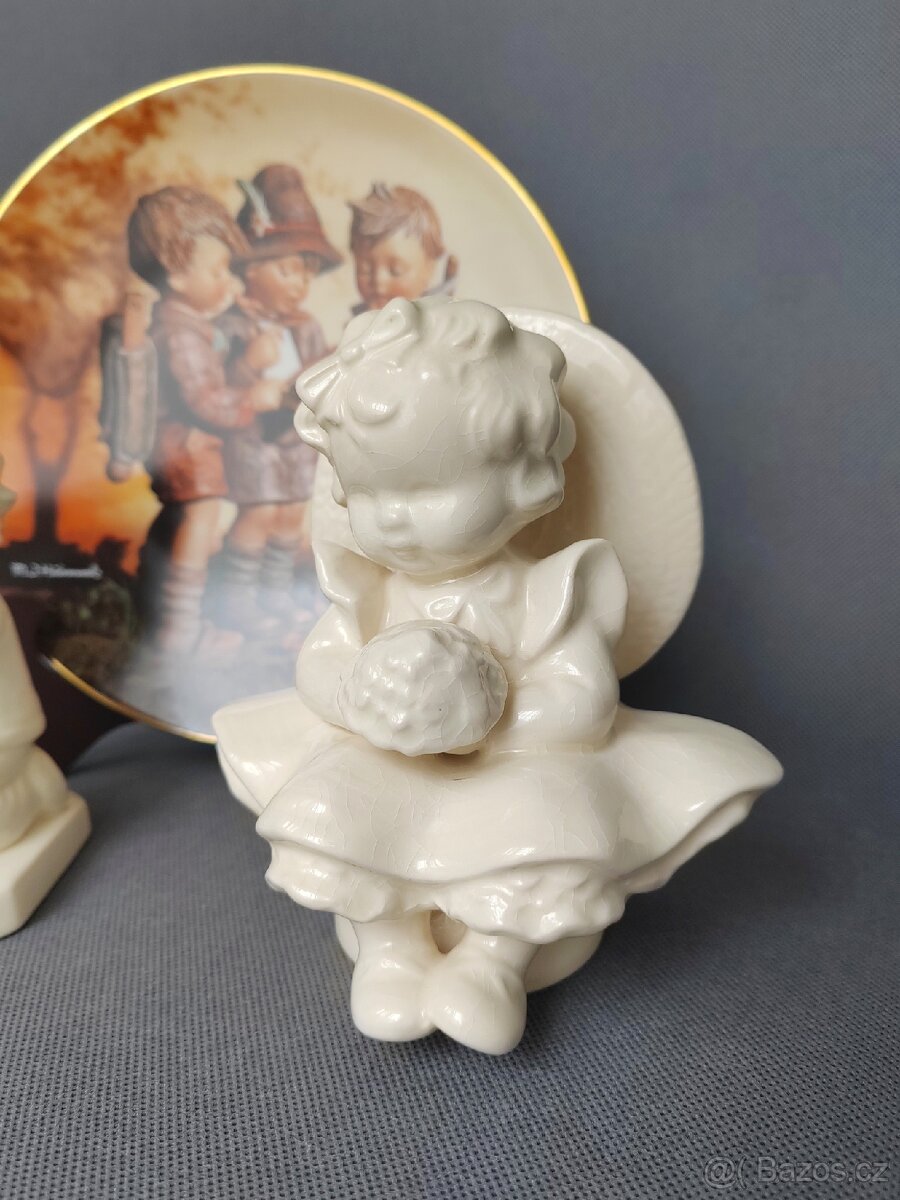Nádherná sestává figurek a talíře od M.J. Hummel a Goebel - 4