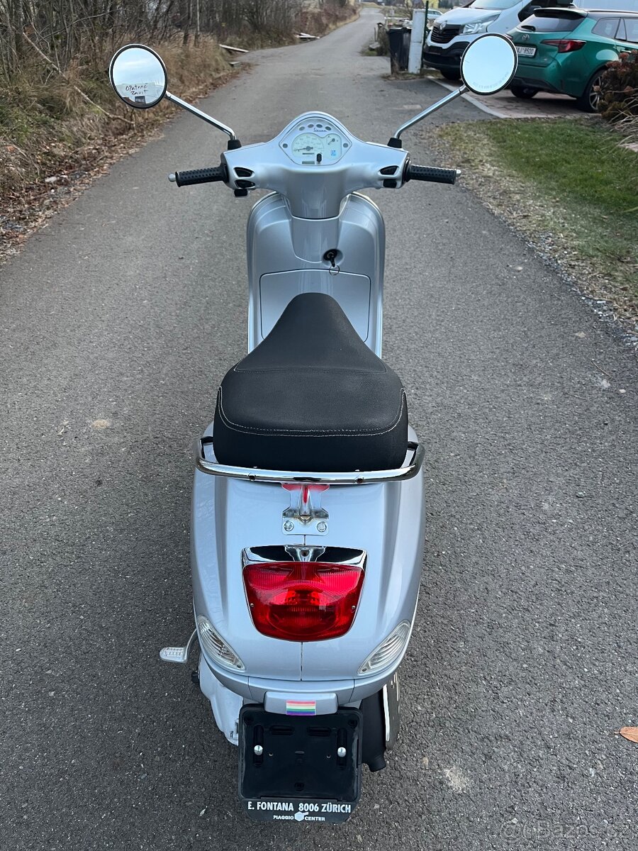 Vespa 125 LX - 4