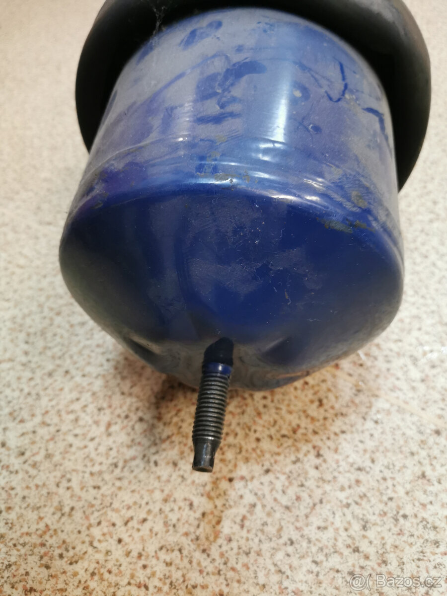 Volvo FH12 měch pérování - 4