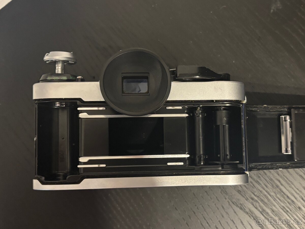 Canon AE-1 program + objektiv 50mm - 4