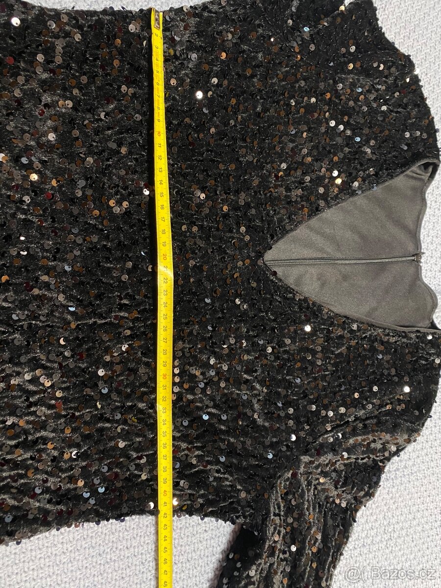 Černé šaty s flitry - 4