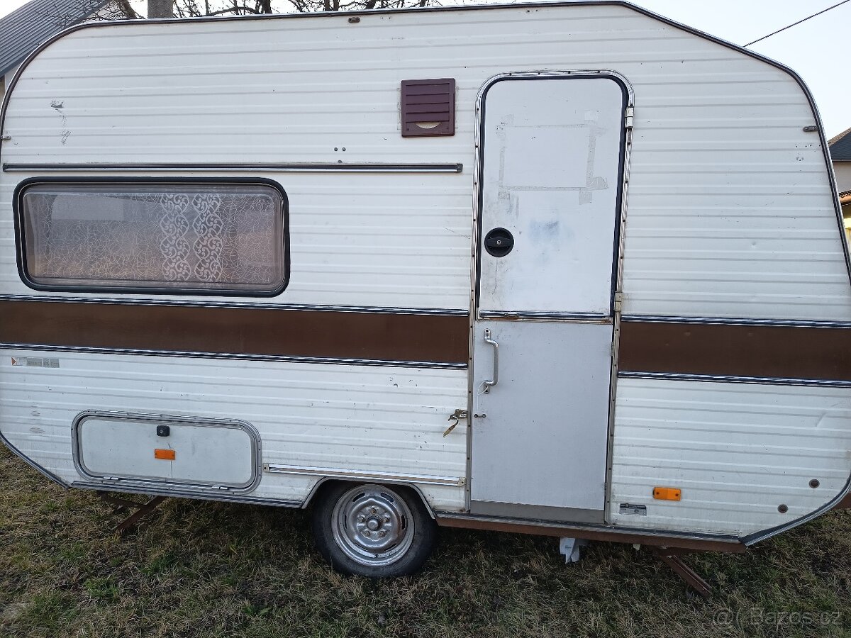 Karavan bez papírů - 4