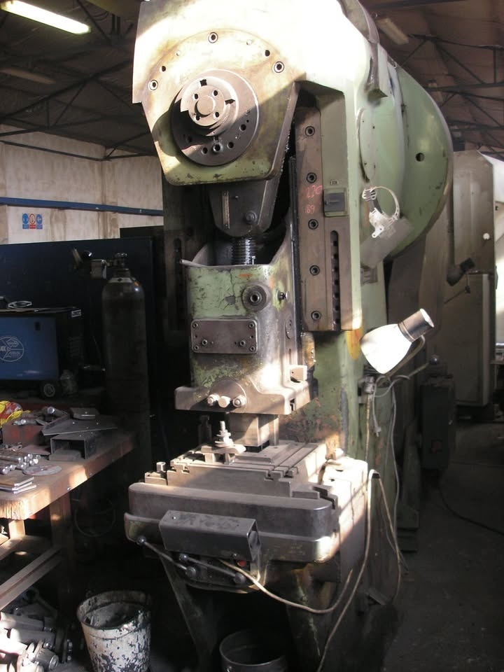 Excentrický lis - 4