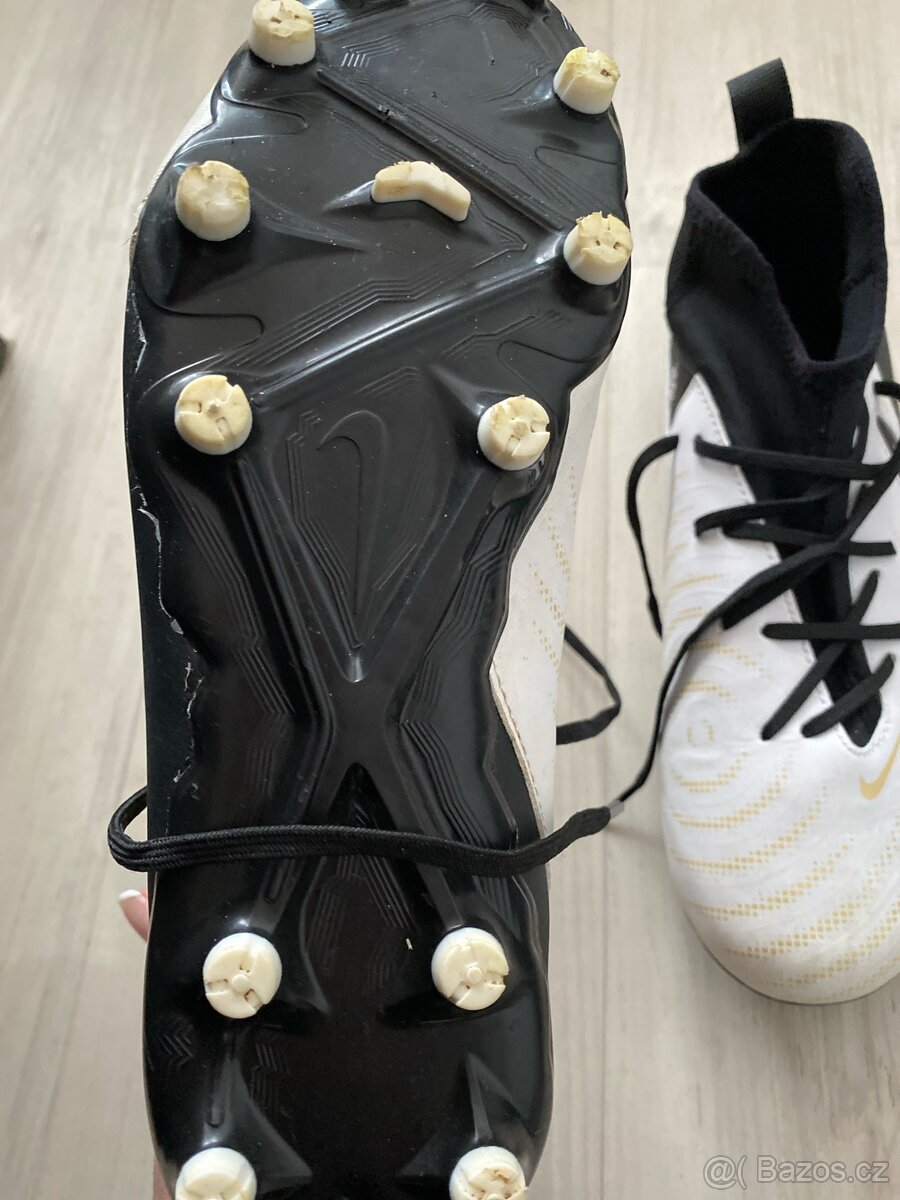 Kopacky Nike - 4